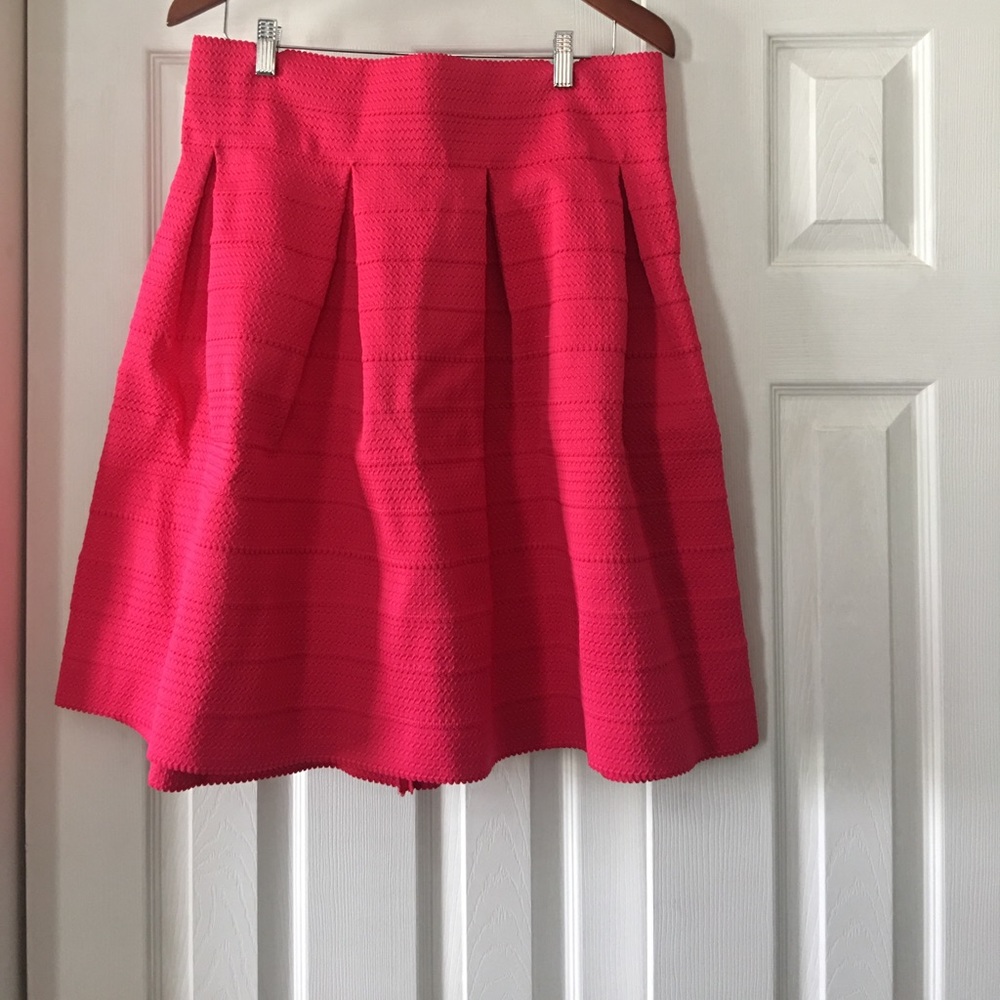 New York and Company Skirt XL